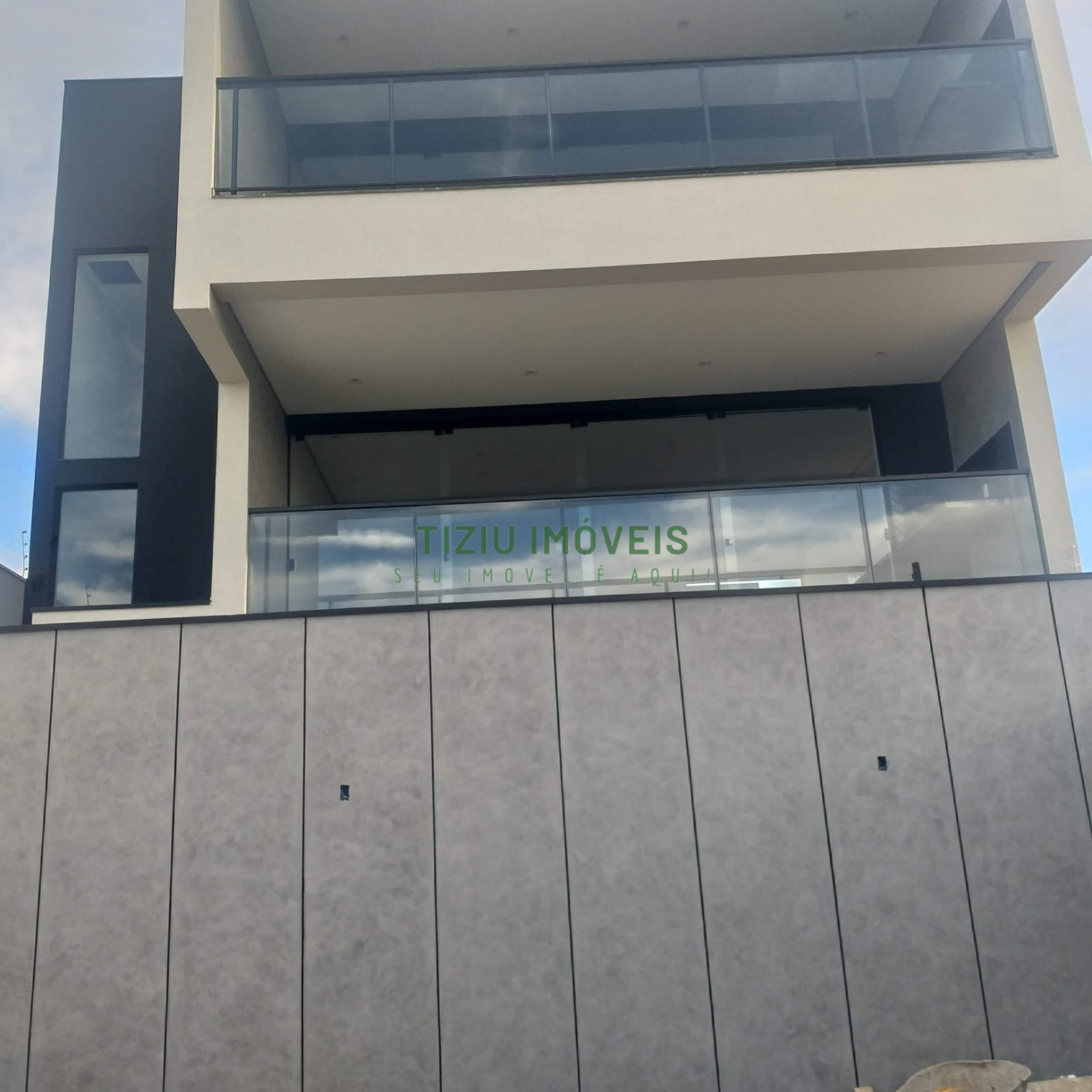 Apartamento 3 dormitórios Jardim Três Colinas