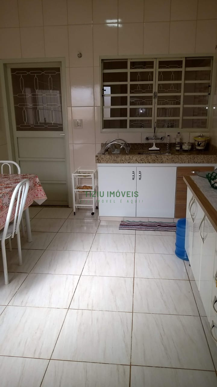 Casa 3 dormitórios - Jardim Continental