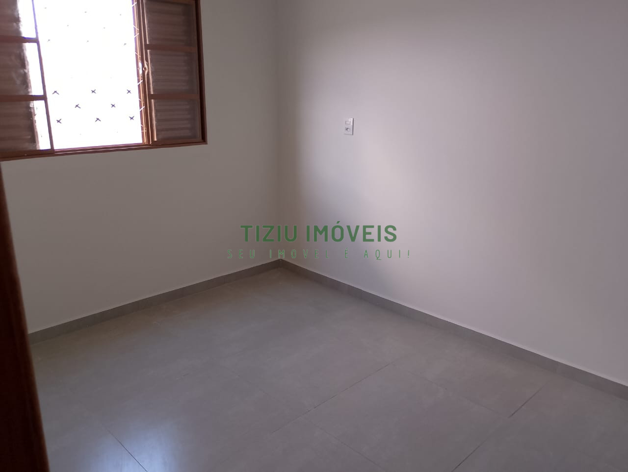 Casa 3 dormitórios em Delfinópolis - MG