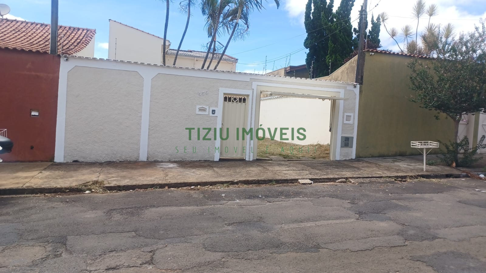 Casa sobrado 3 dormitórios Residencial Nova Franca