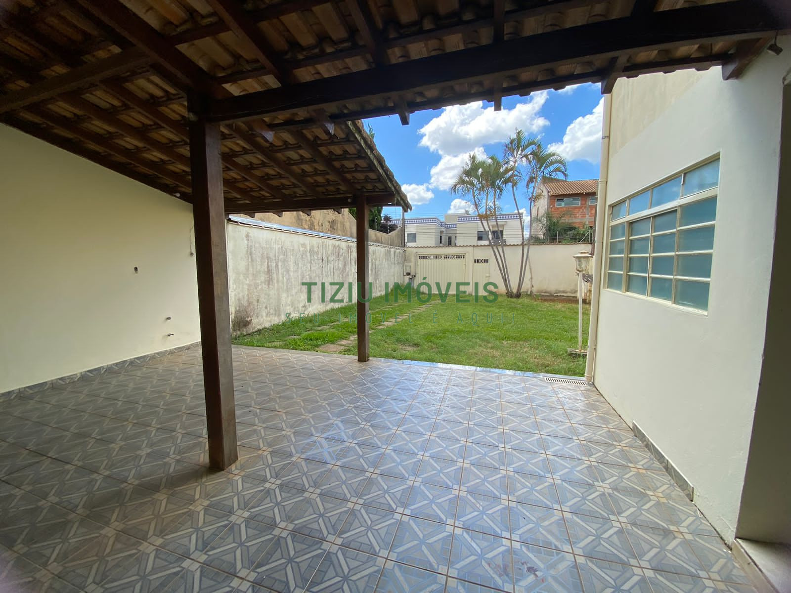 Casa sobrado 3 dormitórios Residencial Nova Franca