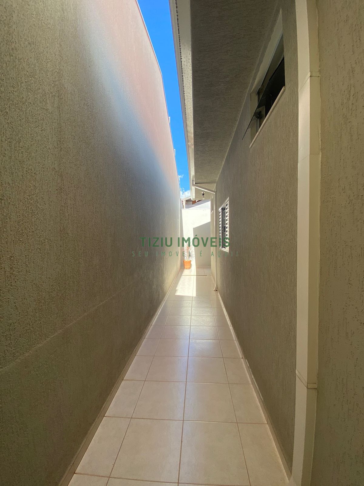 Casa 3 dormitórios Residencial Meireles