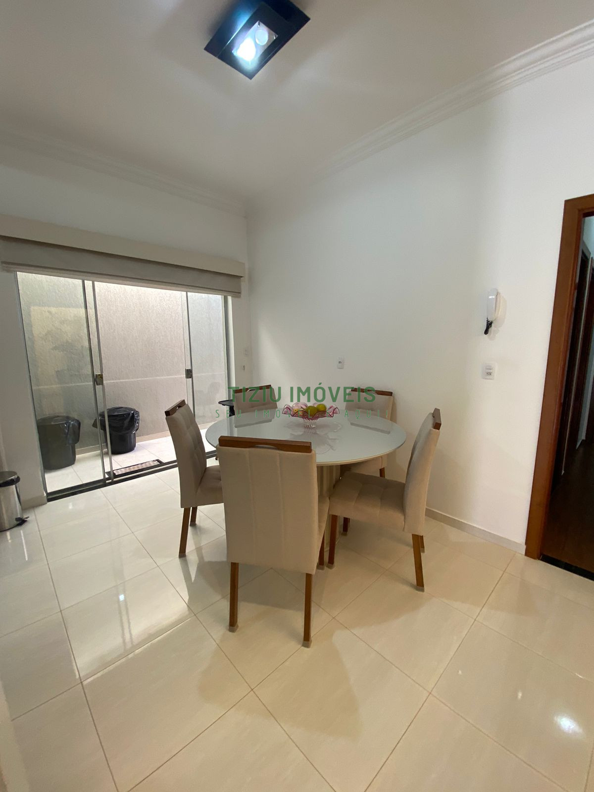 Casa 3 dormitórios Residencial Meireles