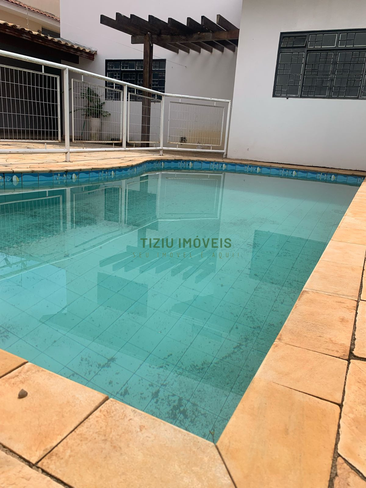 Sobrado com 3 suítes - Bairro Santo Agostinho