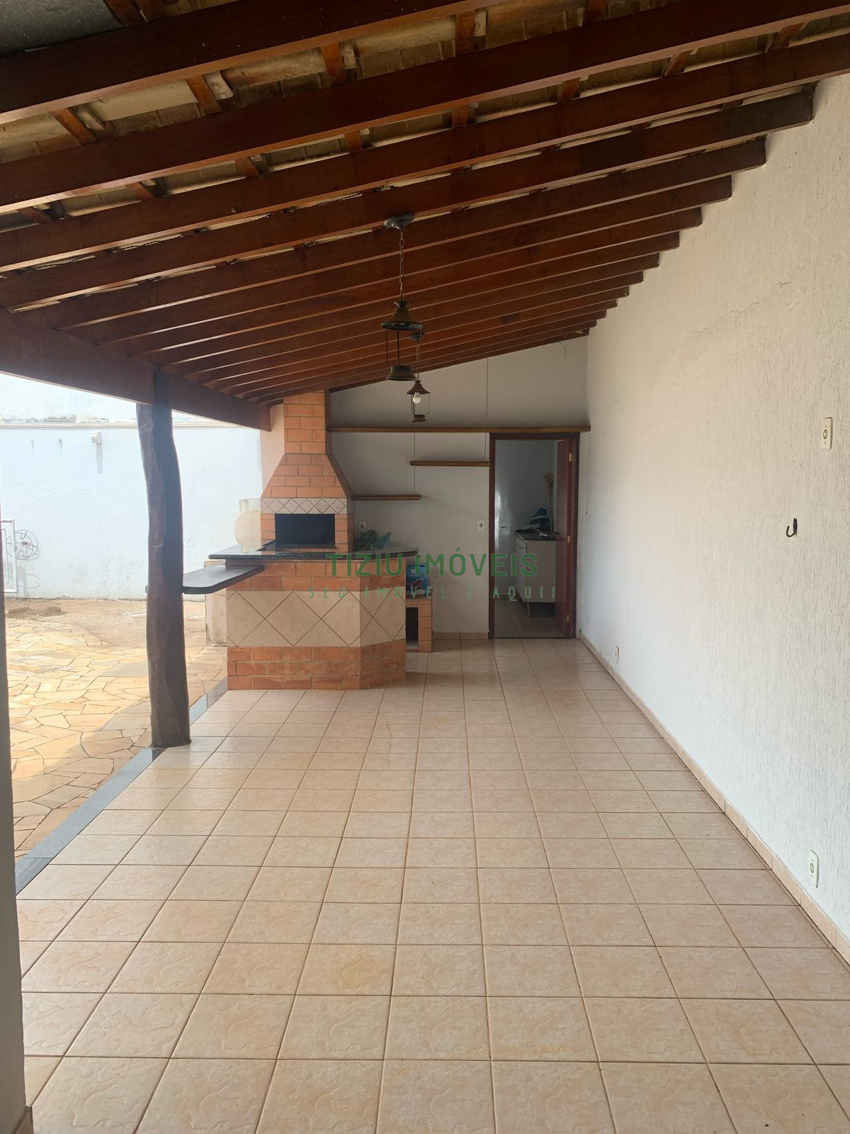 Sobrado com 3 suítes - Bairro Santo Agostinho