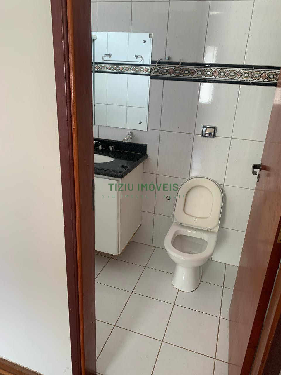 Sobrado com 3 suítes - Bairro Santo Agostinho