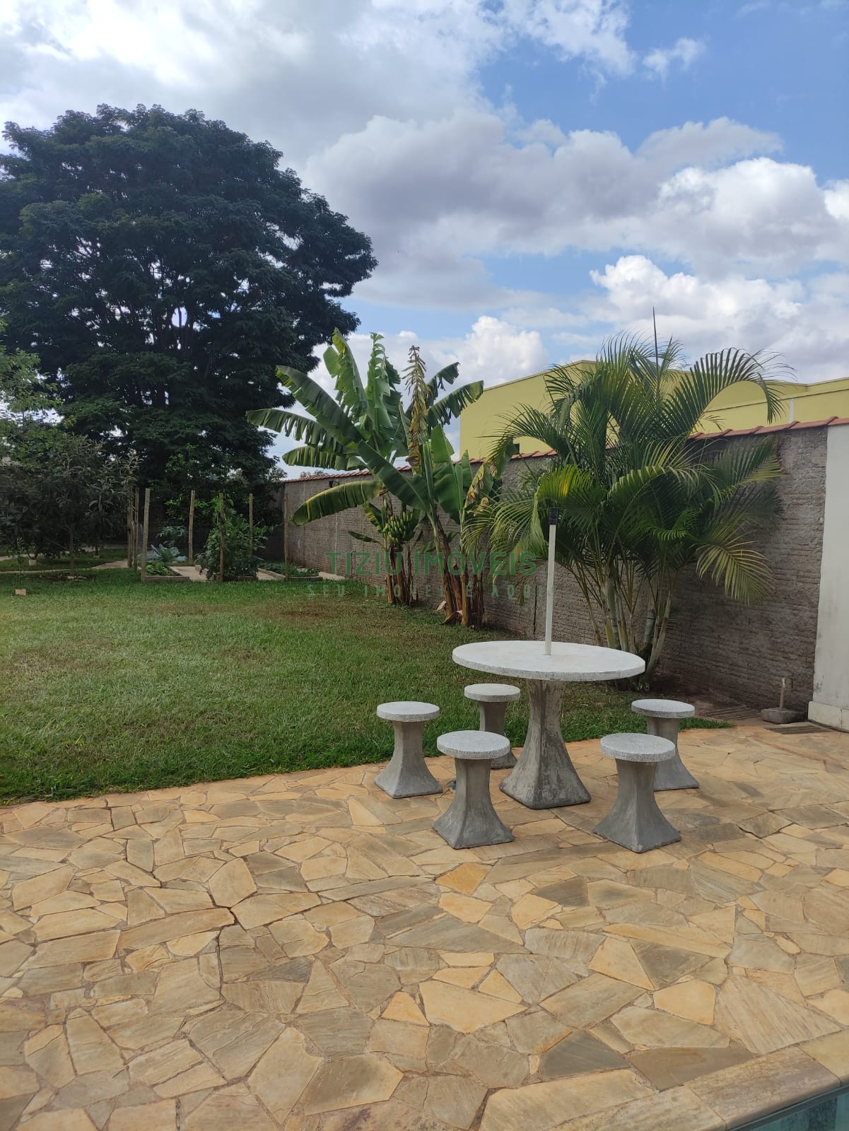 Chácara em condomínio fechado - Condomínio Pietro Patrocínio