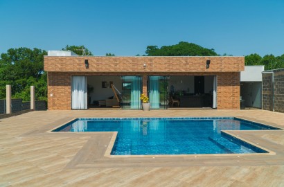 Chácara em condomínio fechado em Patrocínio Paulista - SP