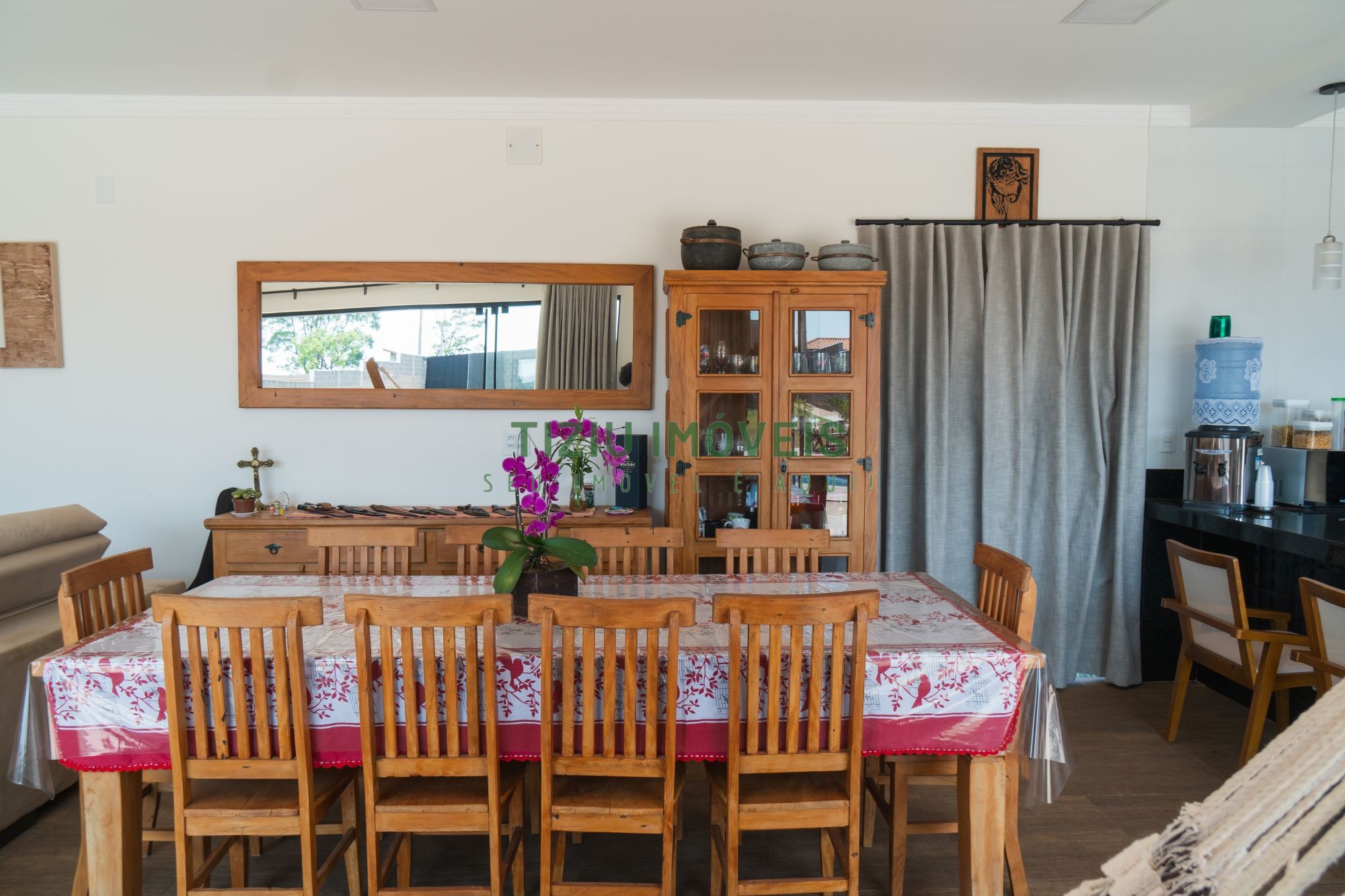 Chácara em condomínio fechado em Patrocínio Paulista - SP