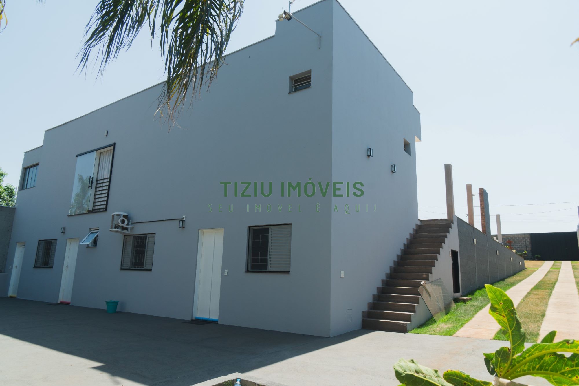 Chácara em condomínio fechado em Patrocínio Paulista - SP