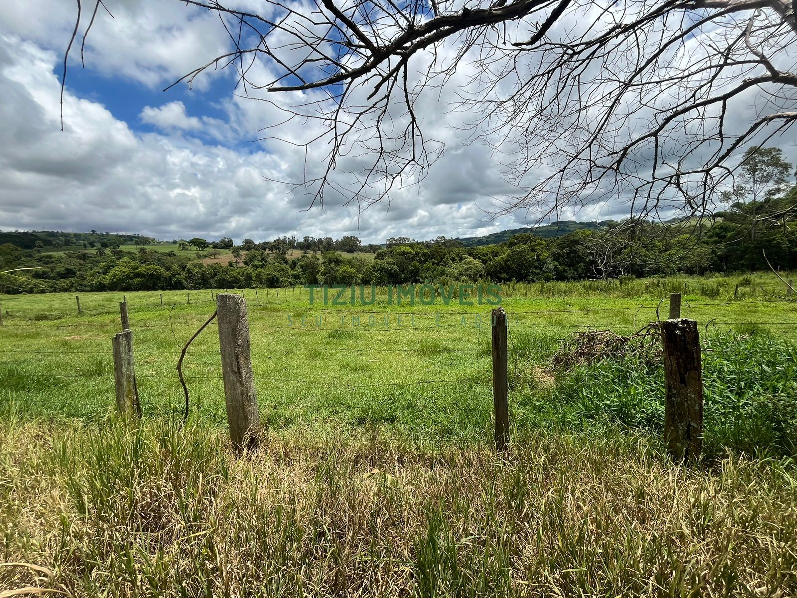 Sítio com 2 hectares em Patrocínio Paulista - SP