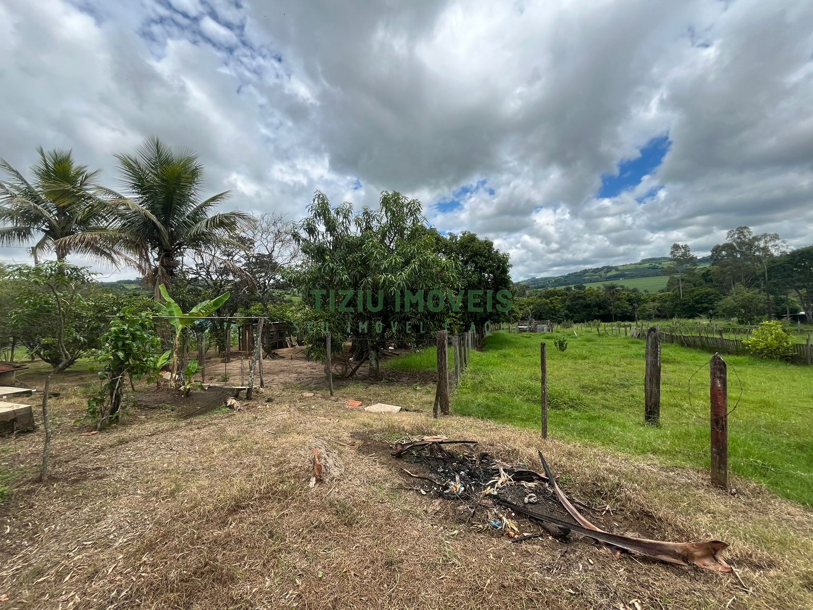 Sítio com 2 hectares em Patrocínio Paulista - SP