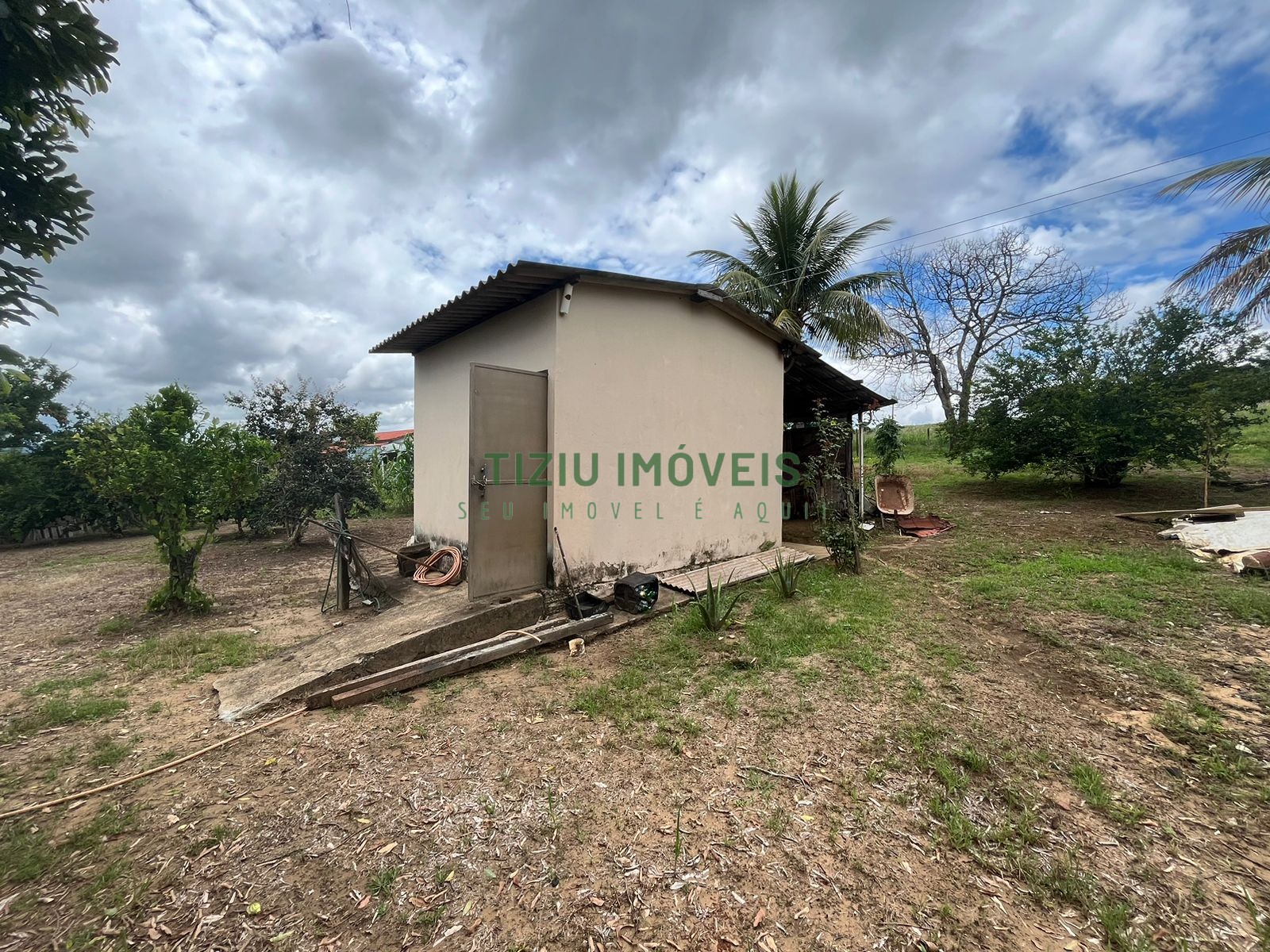 Sítio com 2 hectares em Patrocínio Paulista - SP