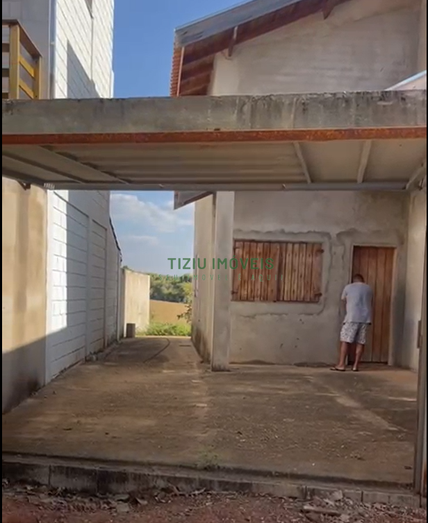 Sobrado em construção em Delfinópolis - MG