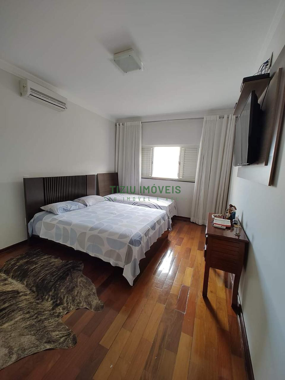 Sobrado com 3 dormitórios - Parque Moema