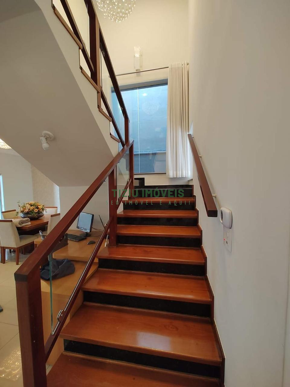 Sobrado com 3 dormitórios - Parque Moema