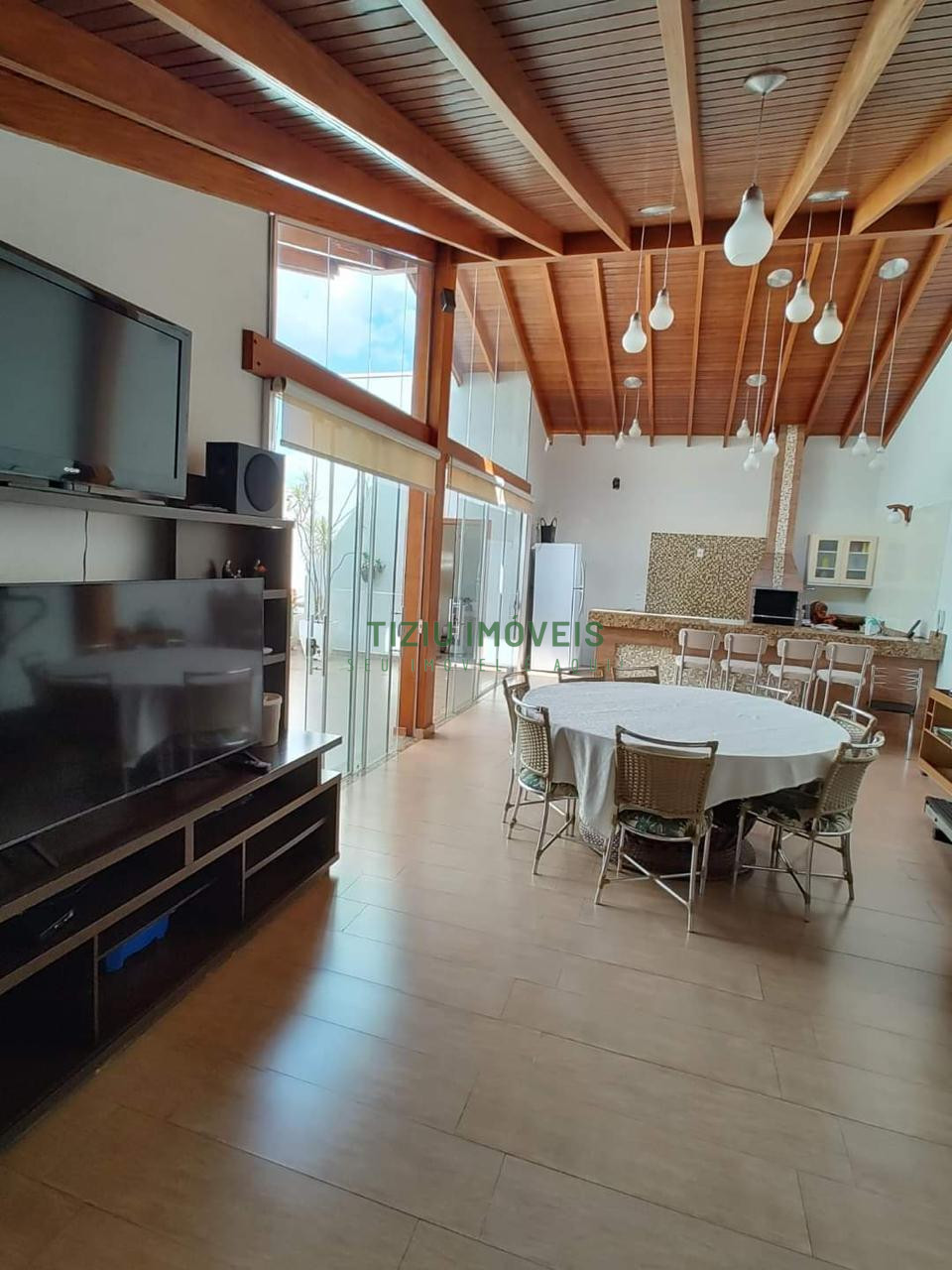 Sobrado com 3 dormitórios - Parque Moema