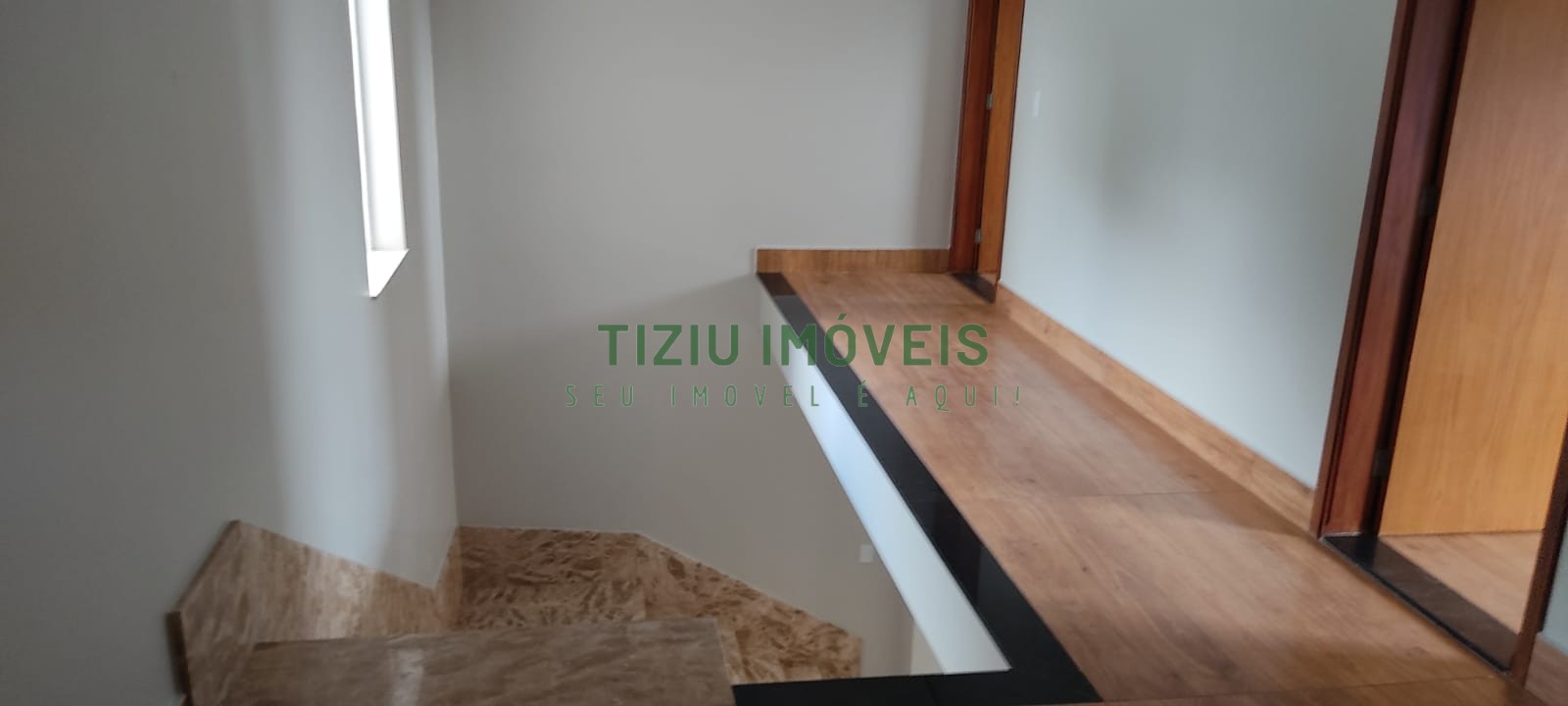 Sobrado com 3 suítes Vila Real