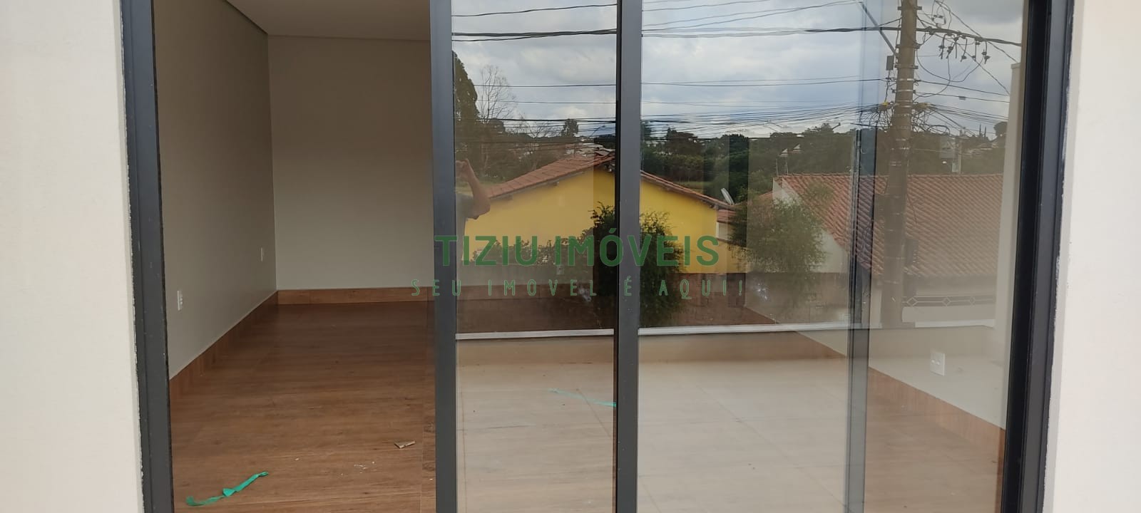 Sobrado com 3 suítes Vila Real