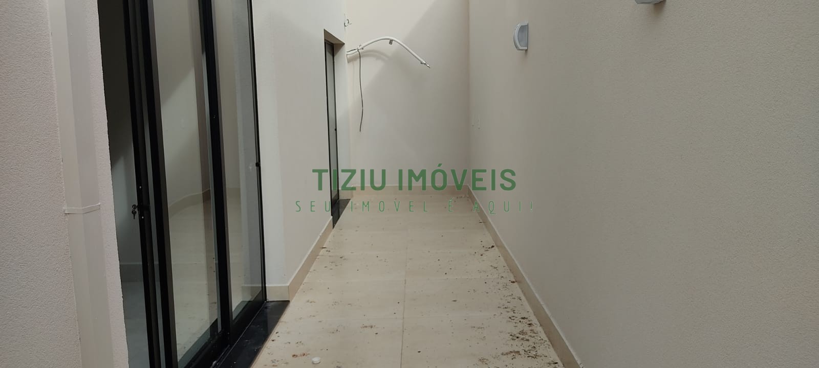 Sobrado com 3 suítes Vila Real