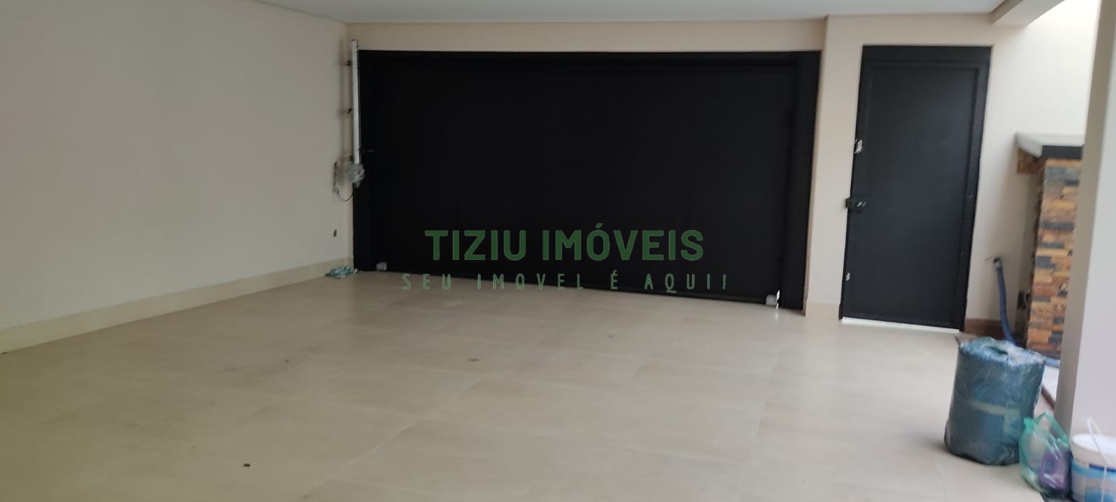 Sobrado com 3 suítes Vila Real