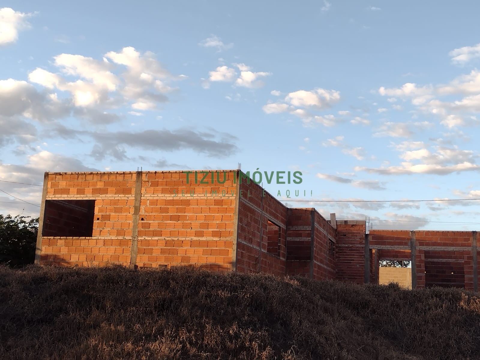 Terreno de chácara em condomínio fechado - Pietro Patrocínio