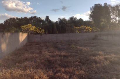 Terreno de chácara em condomínio fechado - Pietro Patrocínio