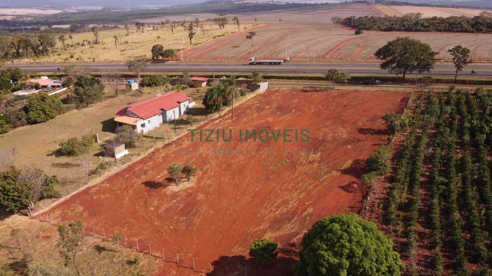 Terreno de chácara - Condomínio Estância Patrocínio