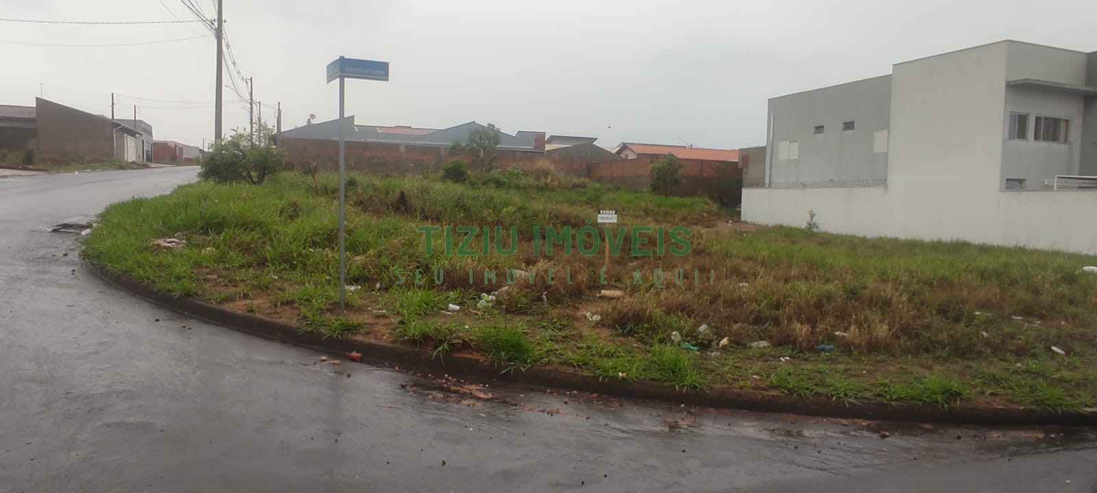 Terreno de esquina 282 m² - Residencial Paraíso
